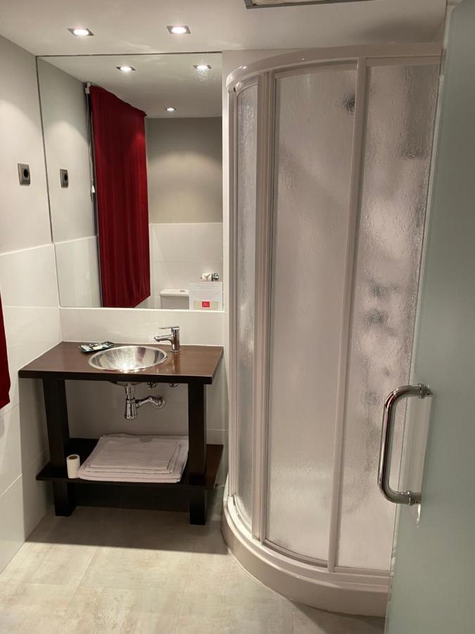 Hostal Royal Almorox Luaran gambar