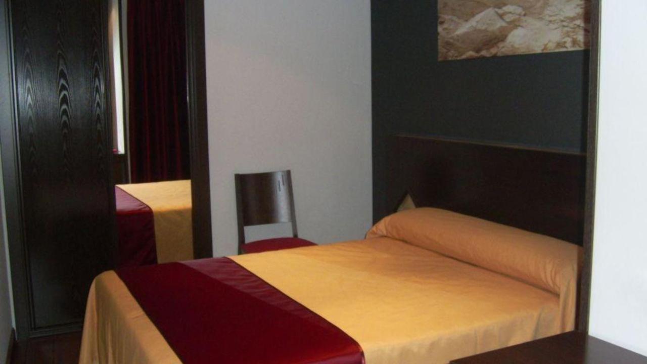 Hostal Royal Almorox Luaran gambar