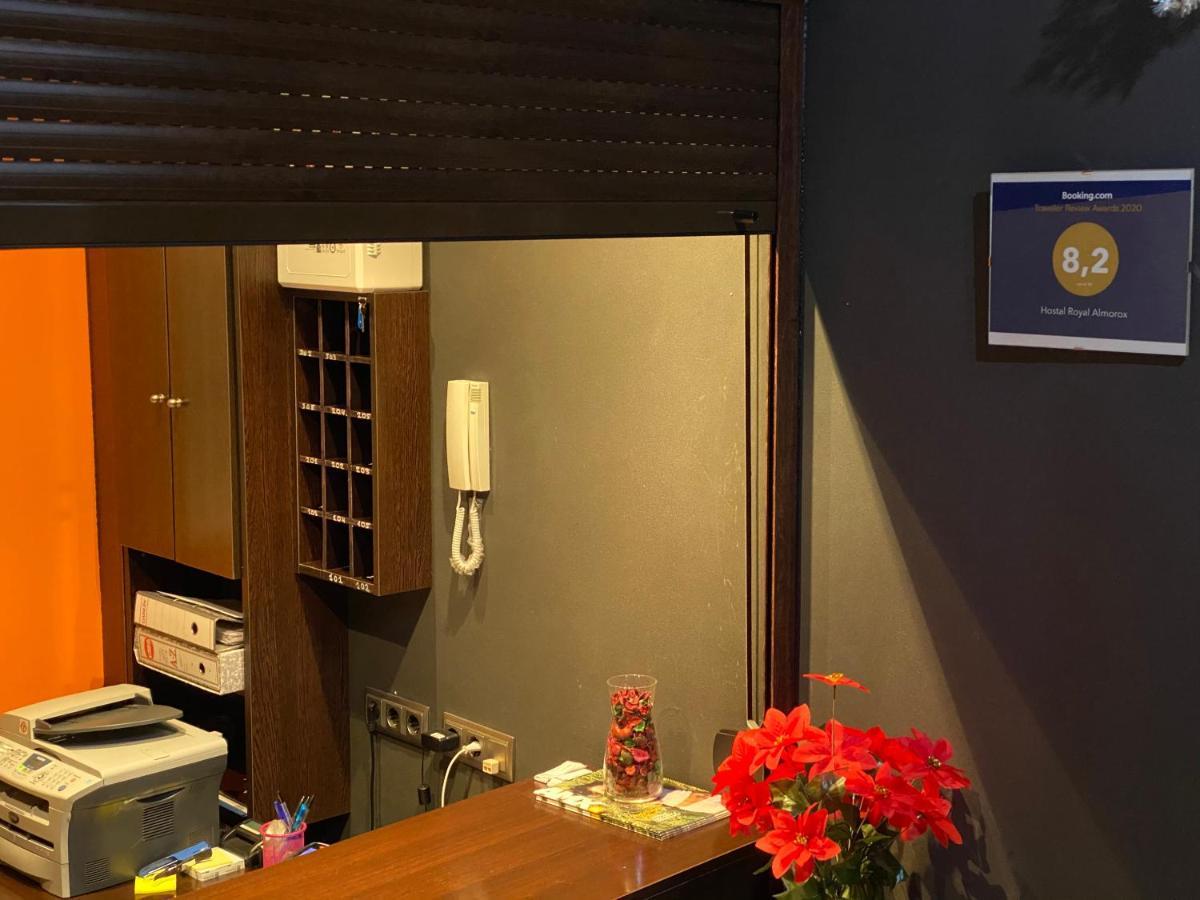 Hostal Royal Almorox Luaran gambar